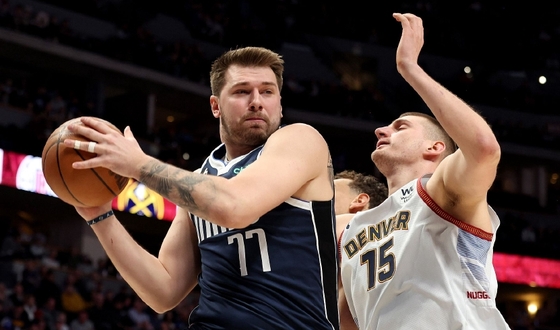 火爆对决！丹佛掘金vs达拉斯独行侠：NBA常规赛引爆