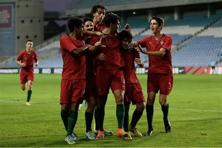 葡萄牙體育：歐冠賽場上的青春風暴與逆襲序章